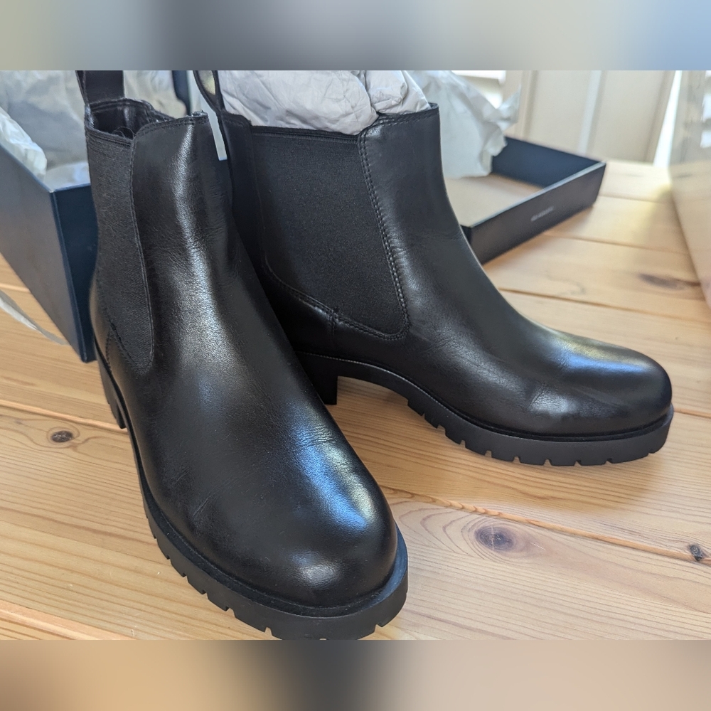Cole Haan Jannie Bootie WP II | Size 6.5